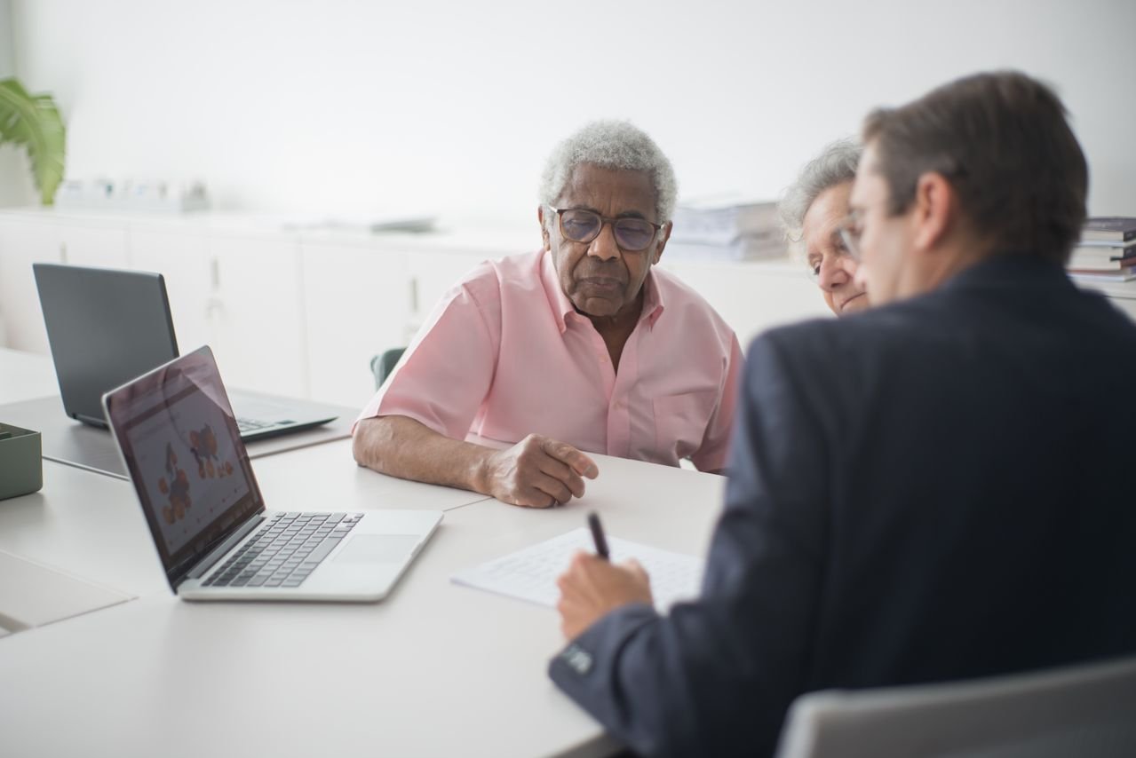 Medicare consultation with a senior couple in Georgia